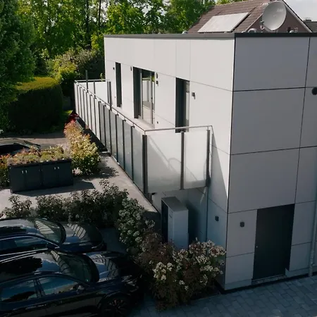 Air Bumble Bee 아파트 *