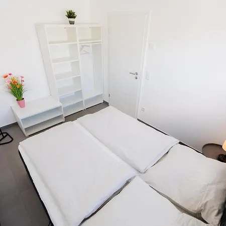 Air Bumble Bee * Vreden