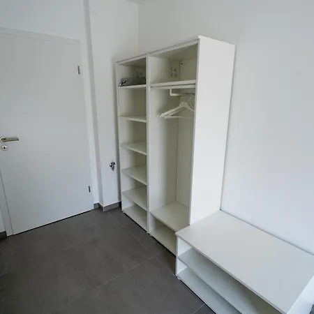 Air Bumble Bee 아파트 *