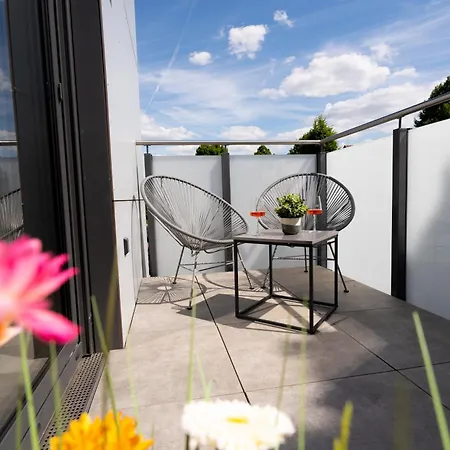 Air Bumble Bee 아파트 *